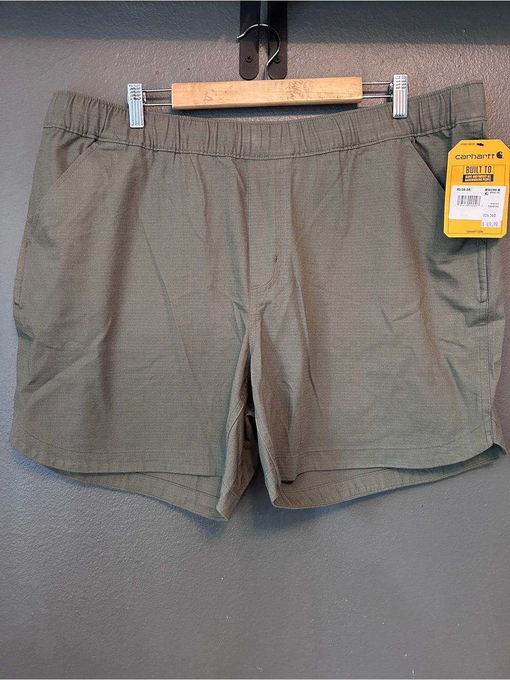 Brand New Women’s Carhartt Shorts